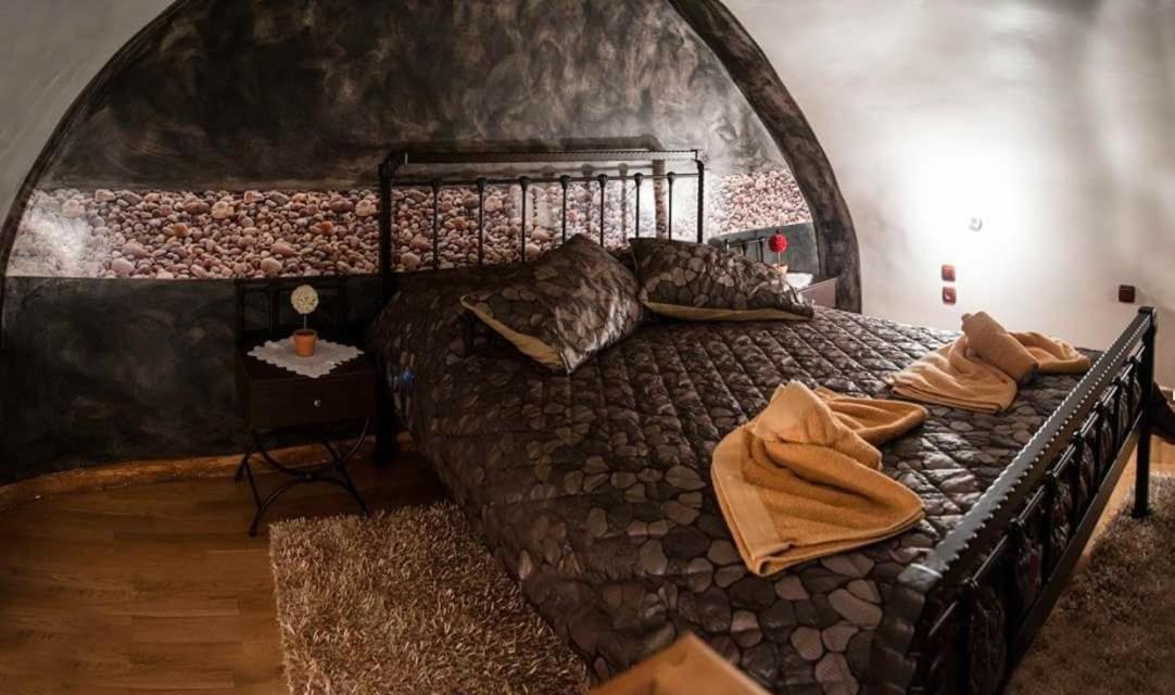 Despotikon Dimitsana Guest House - Ξενώνας Δεσποτικόν Αντωνόπουλου 외부 사진